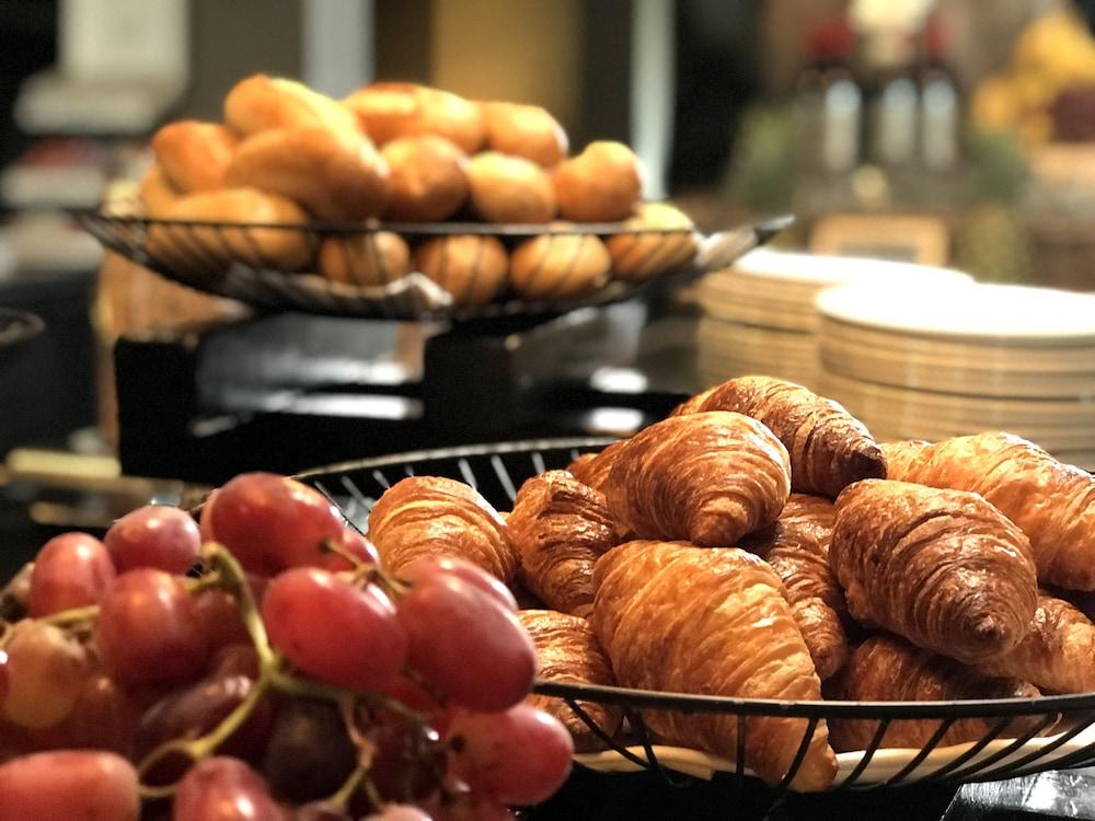 Fletcher Hotel Restaurant De Burghoeve 팔켄뷔르흐안더횔 외부 사진